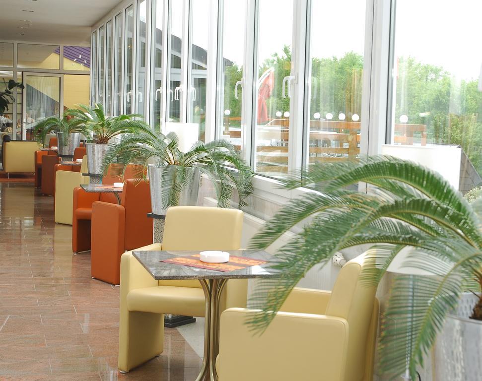 Hotel Scheidberg Wallerfangen Екстериор снимка